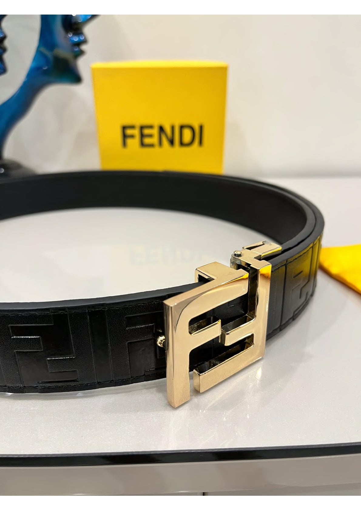 Men's Black Leather Belt – Stylish & Durable