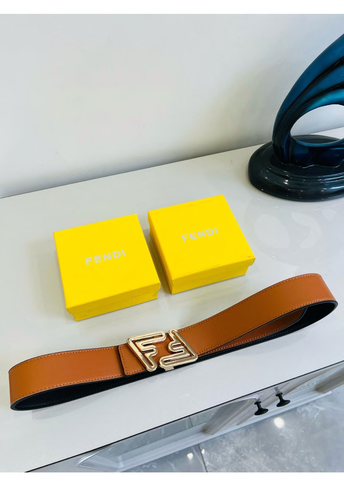 Reversible Belt with Buckle Closure