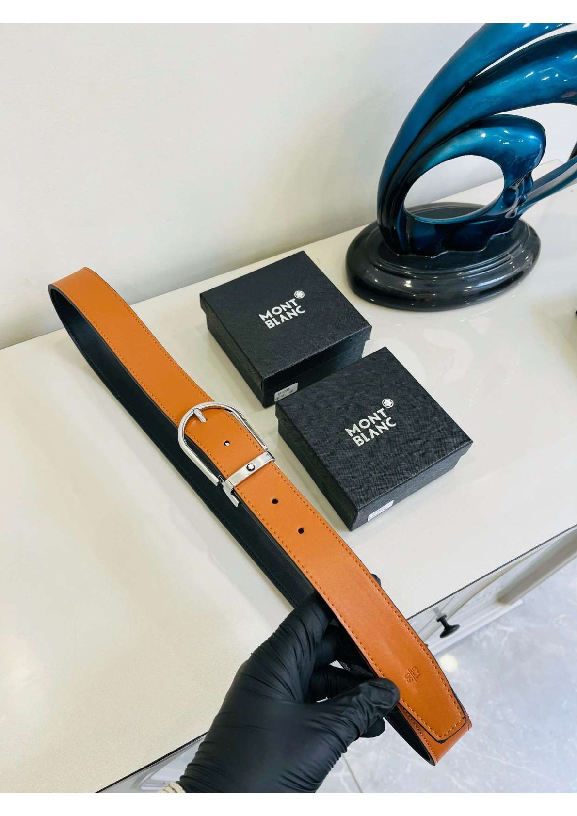 Handcrafted Vintage Leather Belt – Timeless Appeal