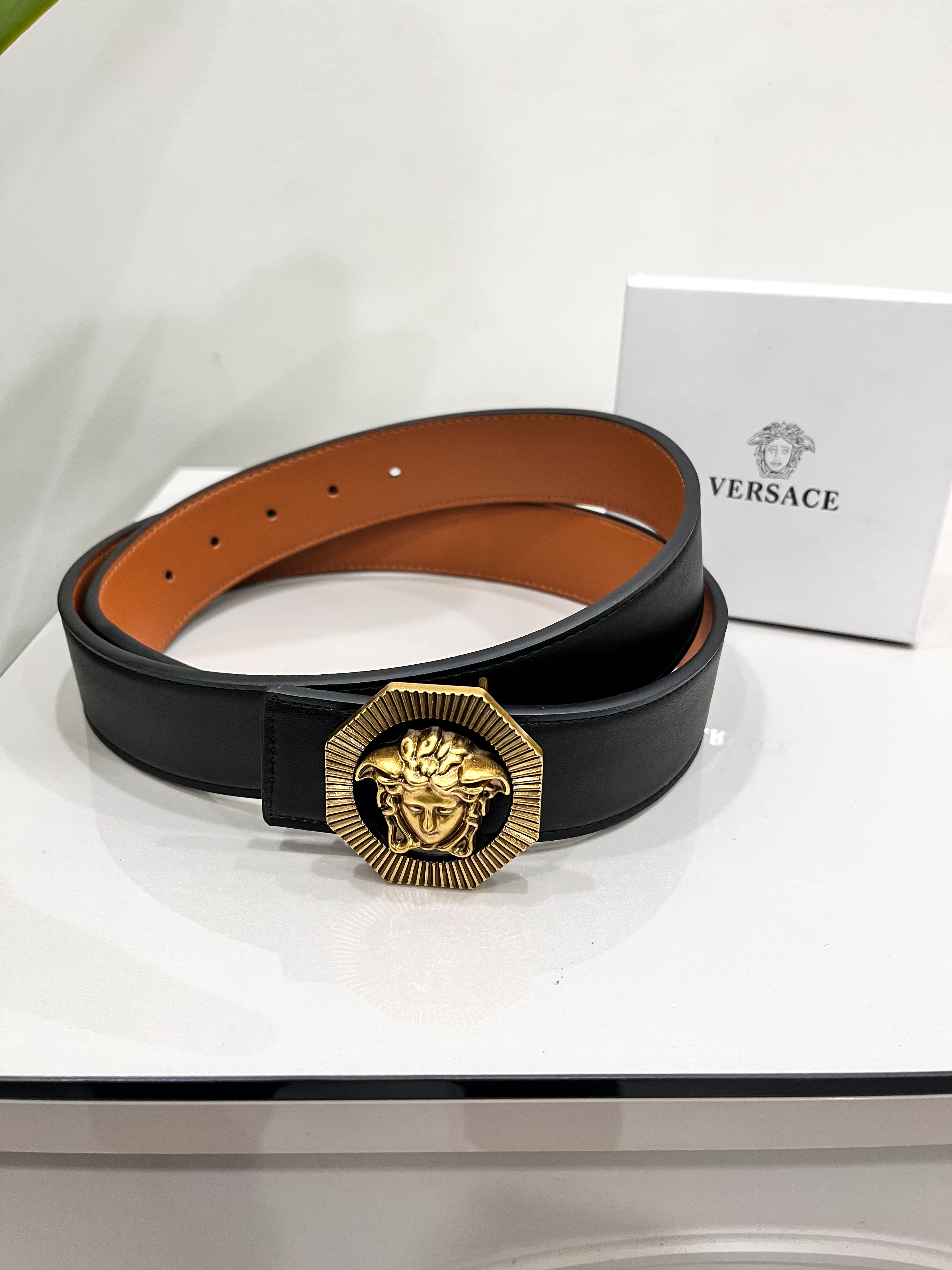 Casual Leather Belt – Perfect for Everyday Wear