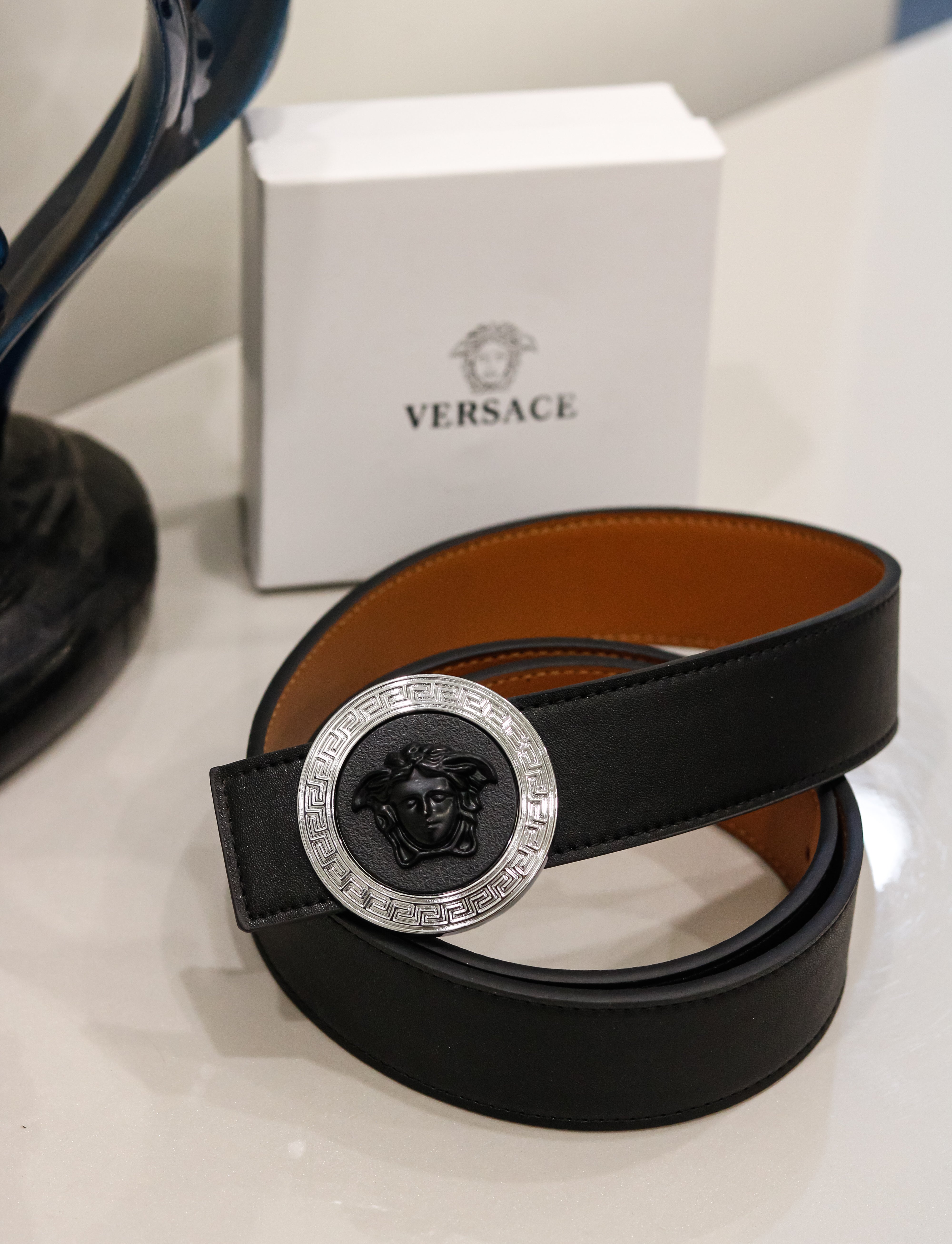 Black Leather Belt – Stylish & Durable
