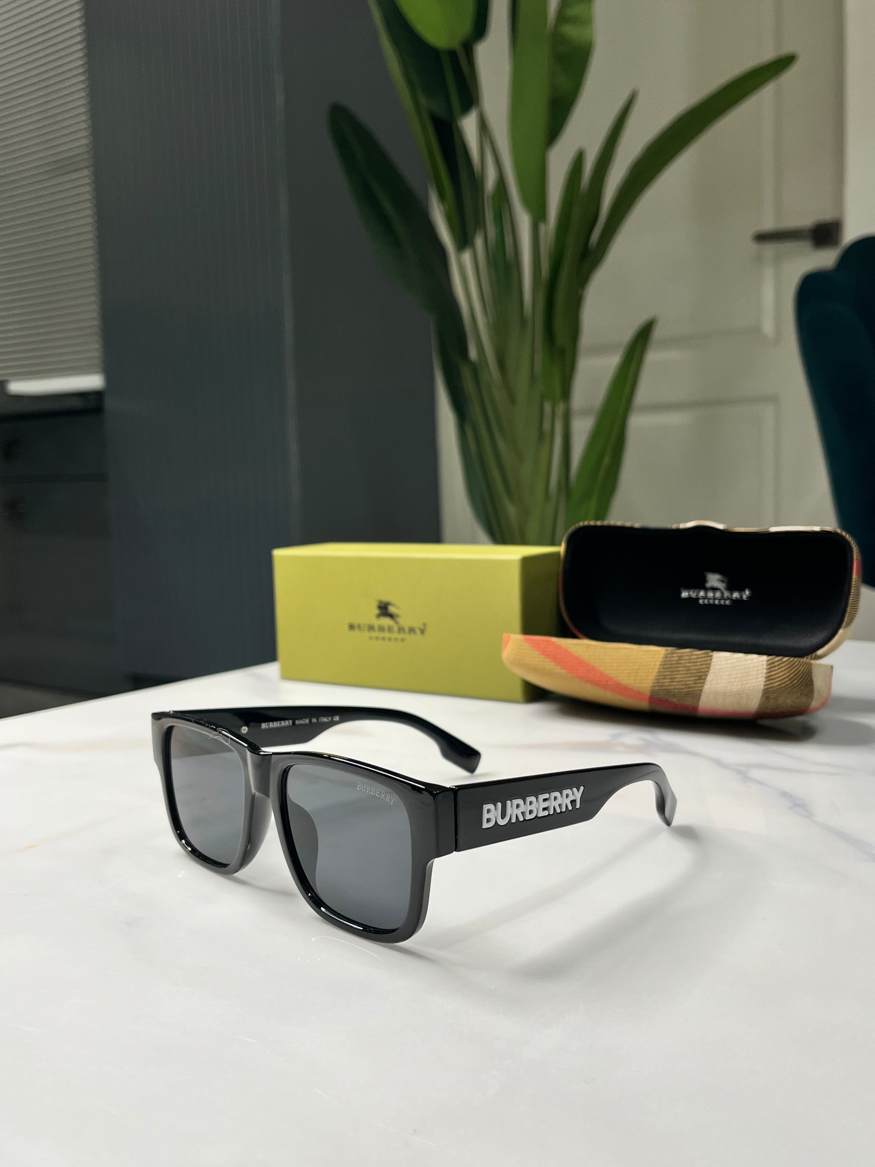 Unique Exclusive Stylish Sunglass For Unisex