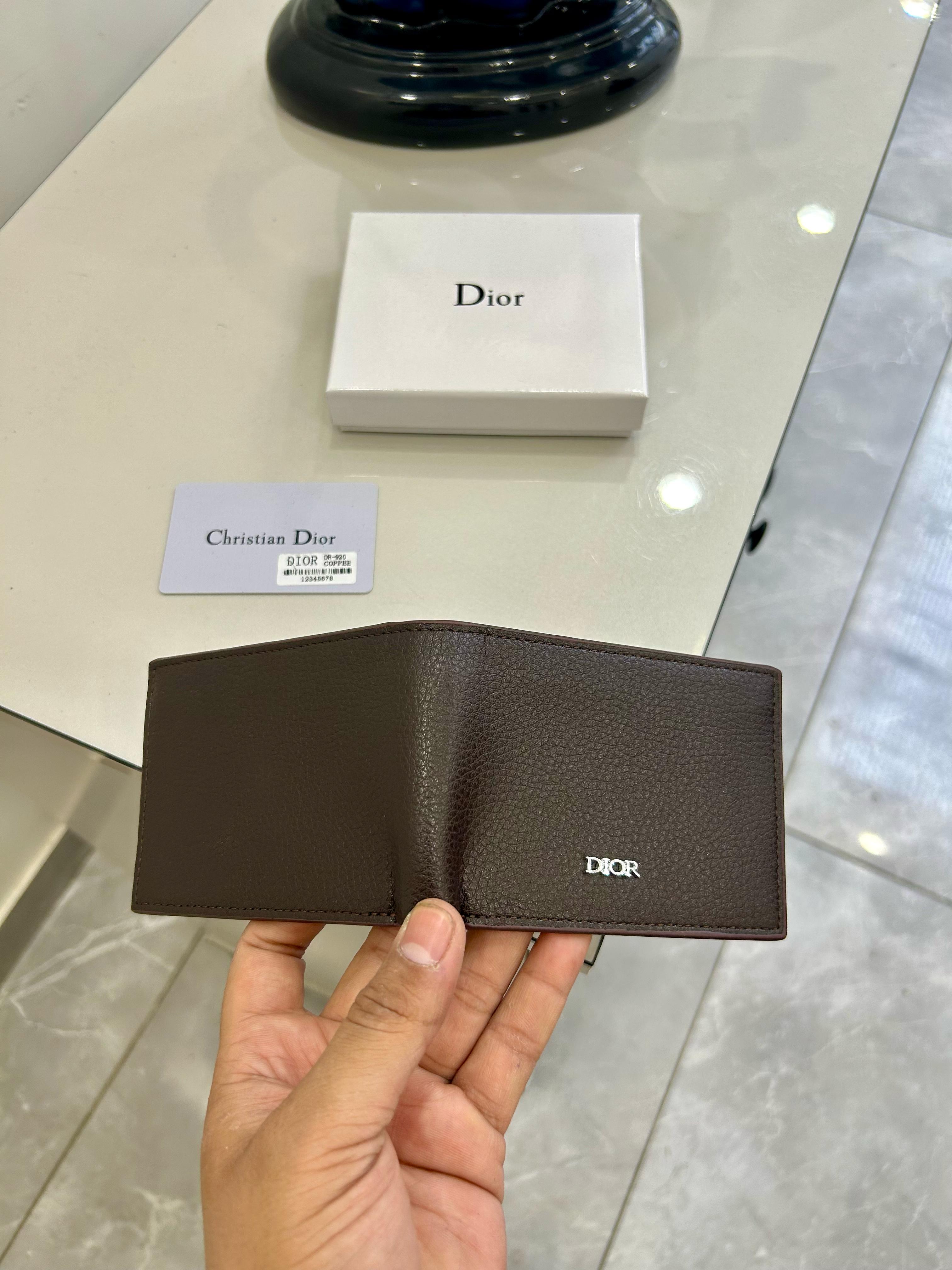 Exclusive Premium Wallets-Compact Design, Maximum Storage