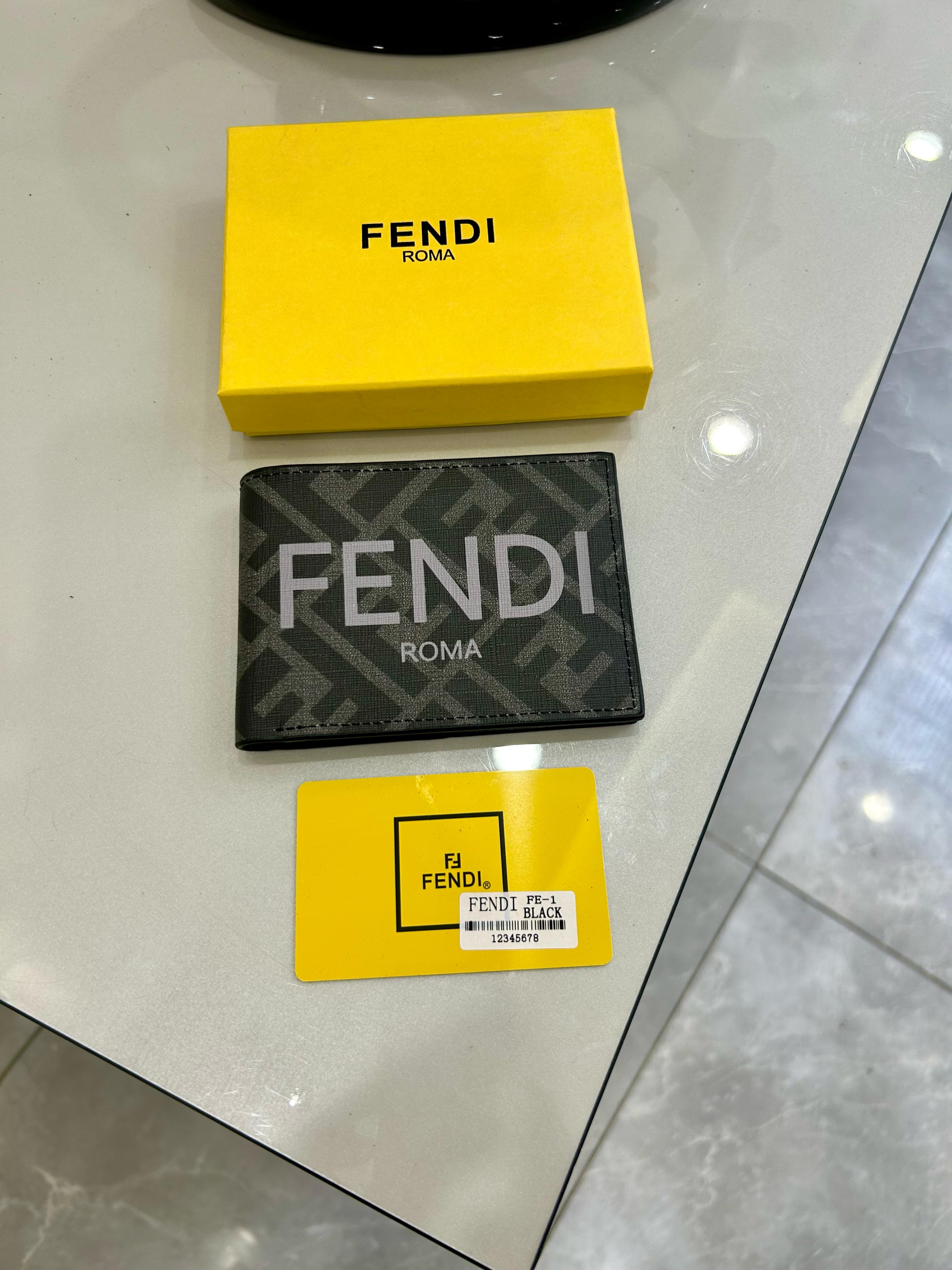 Exclusive Premium Wallets-Carry Your Essentials In Style